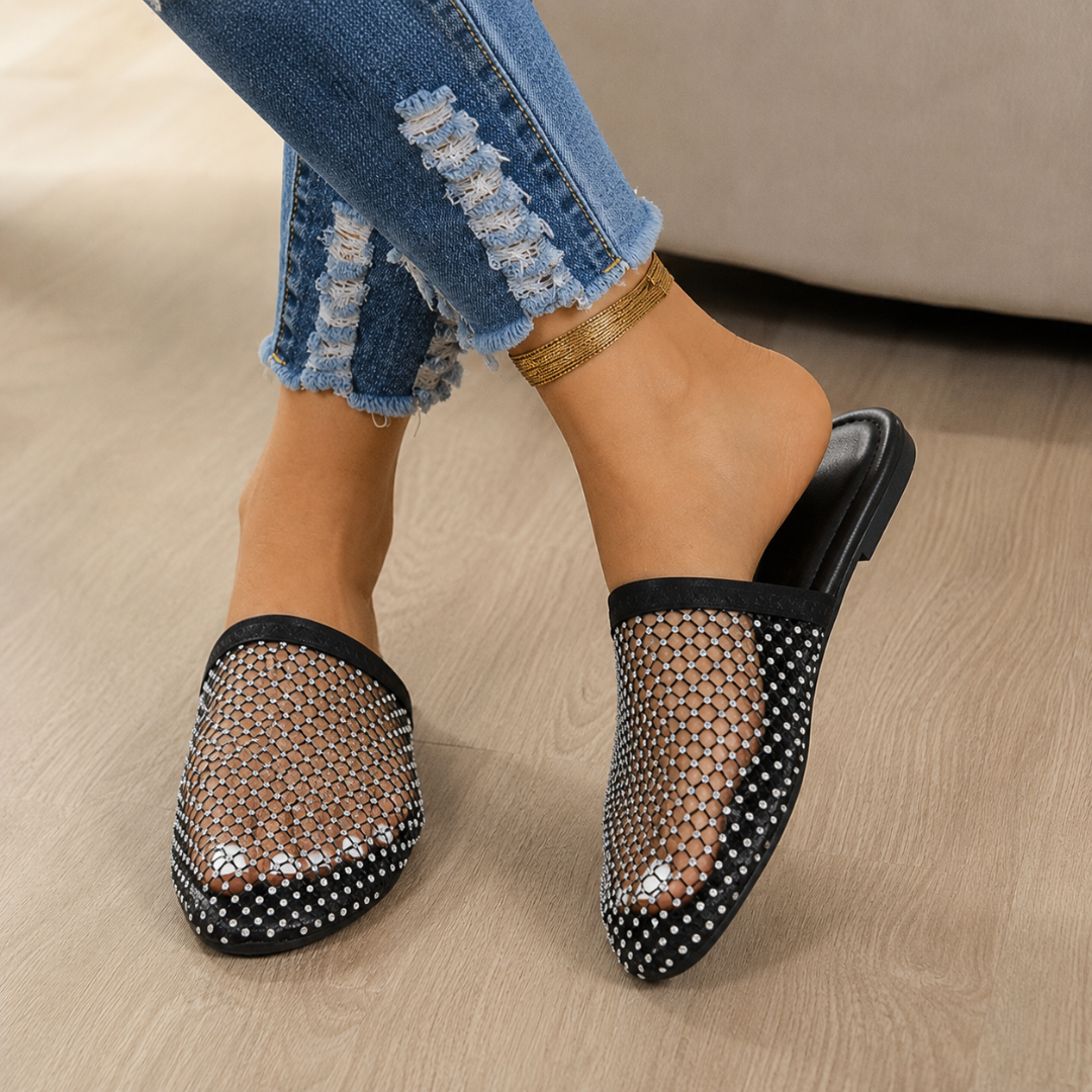 Mules Planos de Malla con Detalles Brillantes®