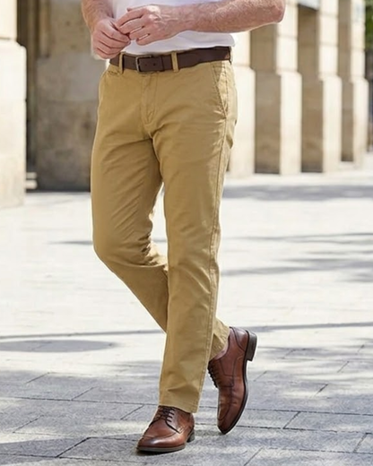 Pantalón Lisboa Casual de Corte Ajustado®
