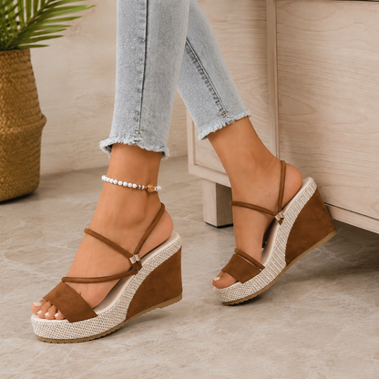 Sandalias de Cuña con Tiras Elásticas y Ajuste Envolvente