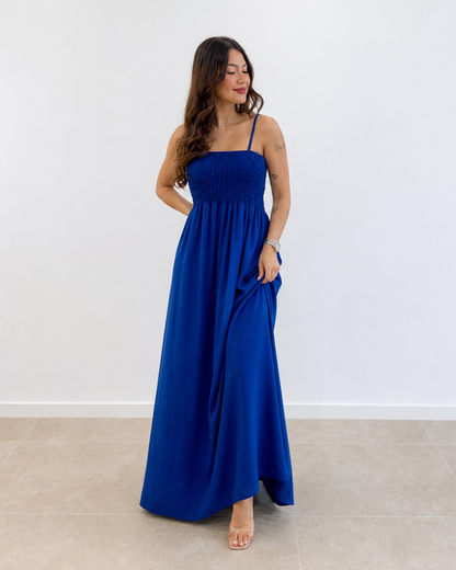 Vestido Largo Fluido con Cuerpo Fruncido