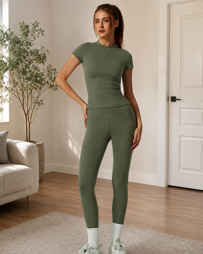 Conjunto de leggings y camiseta sin costuras