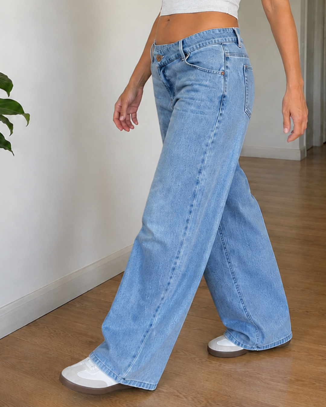 Pantalon básico de corte bajo
