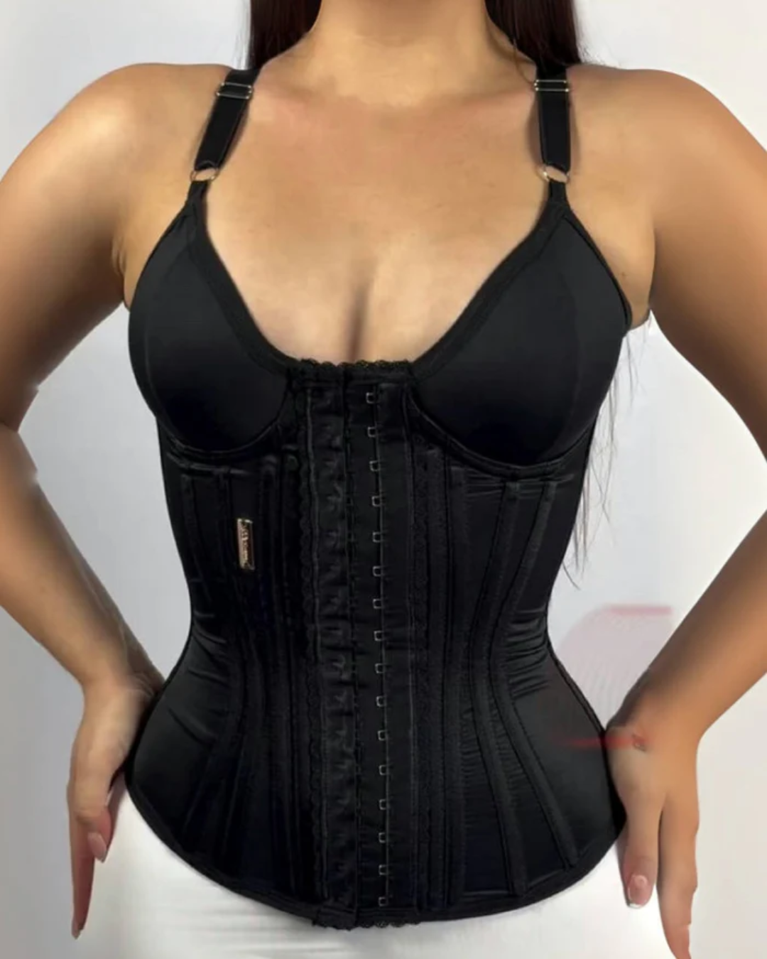 Faja colombiana estilo corsé con refuezo para mayor control abdominal
